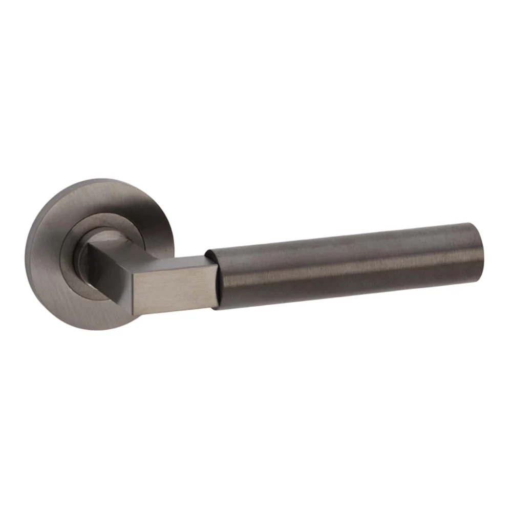 Alexander and Wilks Plain Hurricane Lever on Round Rose - Available in Various Finishes - Image 4