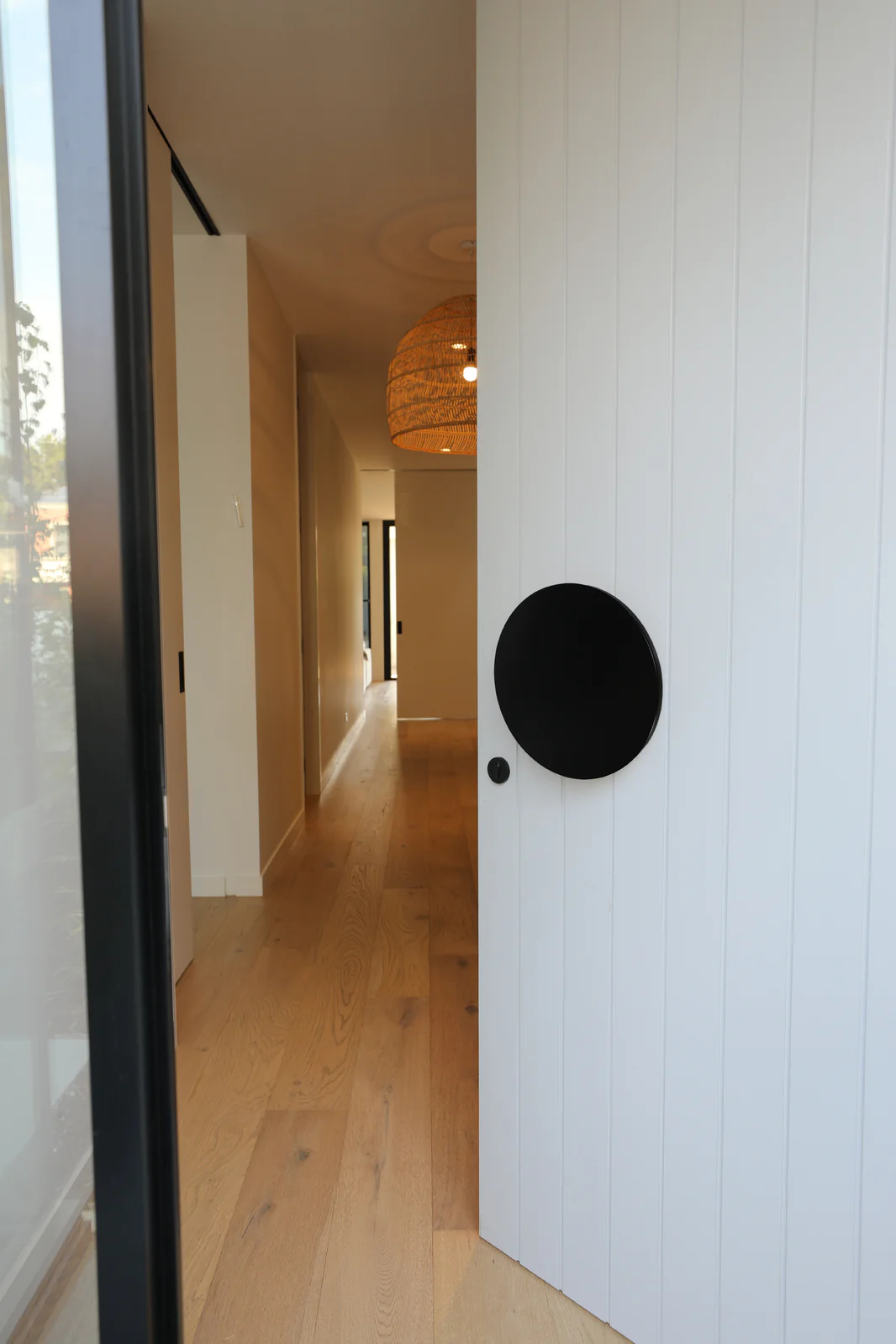 Austyle Circular Entrance Door Pull Handle 300mm - Available in Various Finishes - Image 5