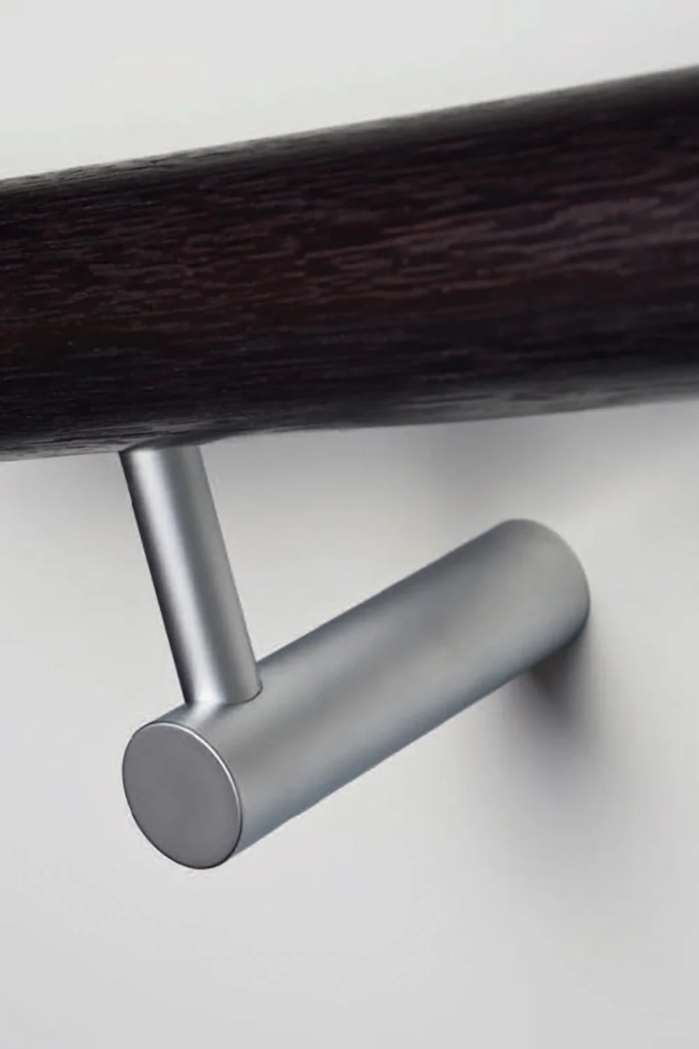Halliday & Baillie Round Stair Rail Bracket HB520 - Available in Various Finishes - Image 3