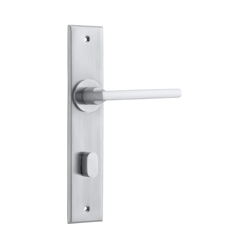 Iver Baltimore Door Lever Handle on Chamfered Backplate Brushed Chrome - Image 5
