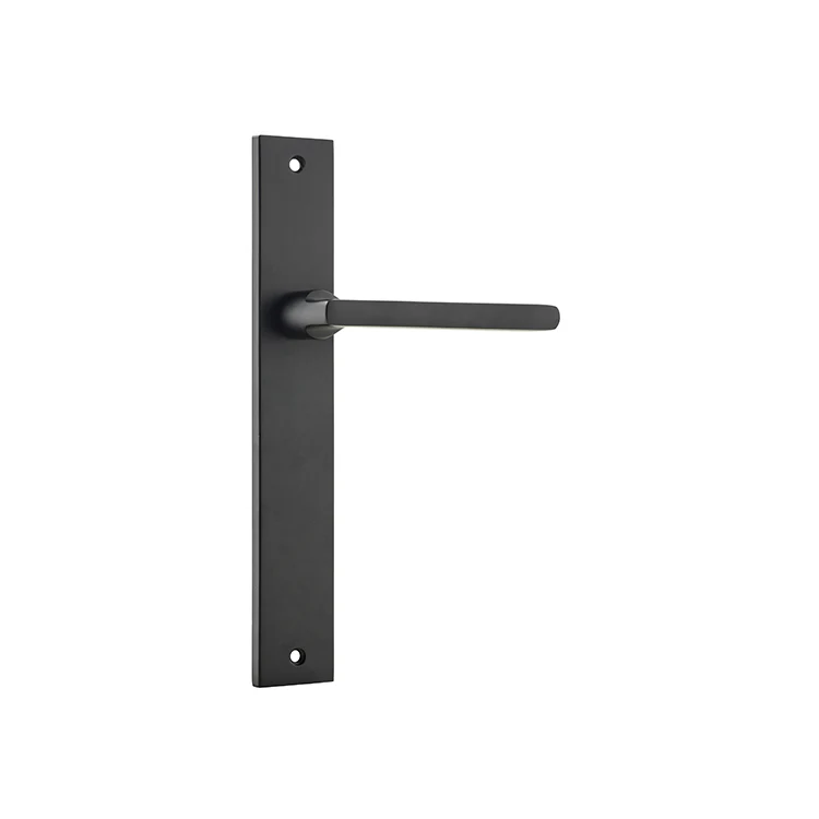 Iver Baltimore Door Lever Handle on Rectangular Backplate Matt Black - Image 2