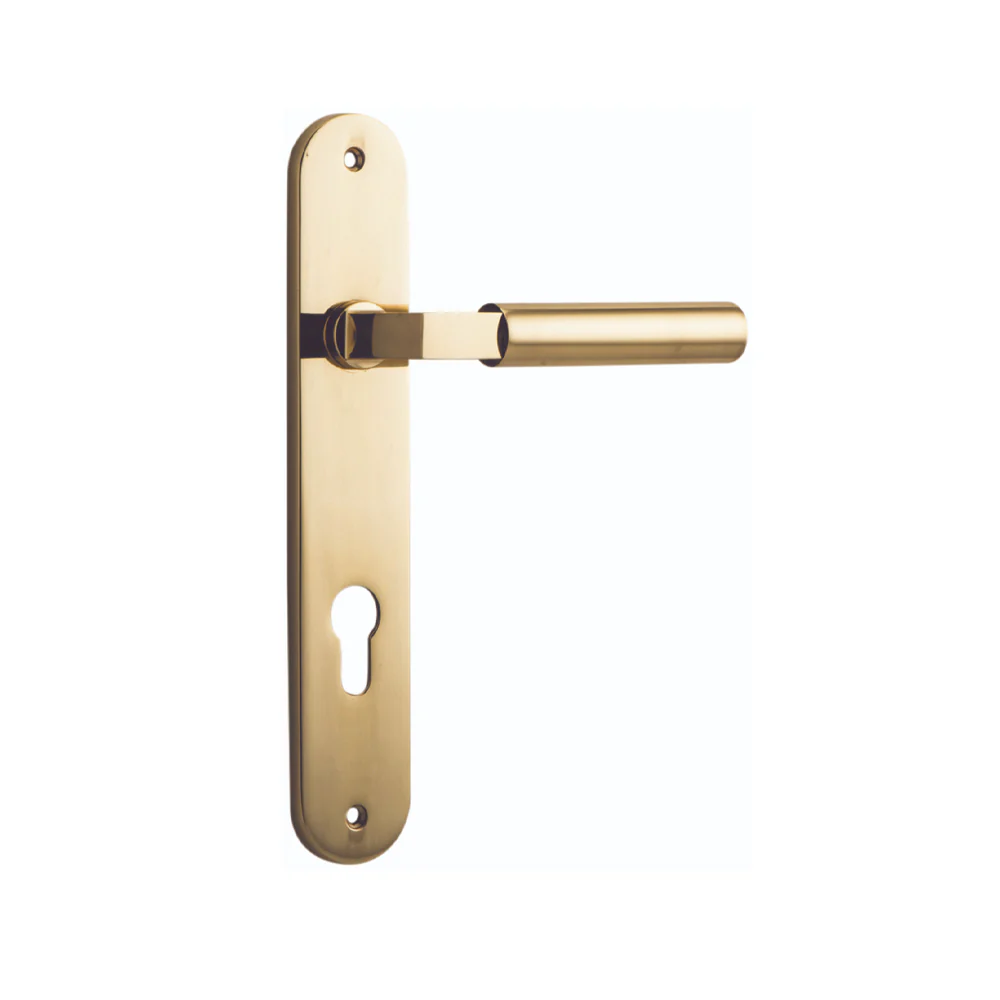 Iver Berlin Door Lever Handle on Oval Backplate Polished Brass - Image 5