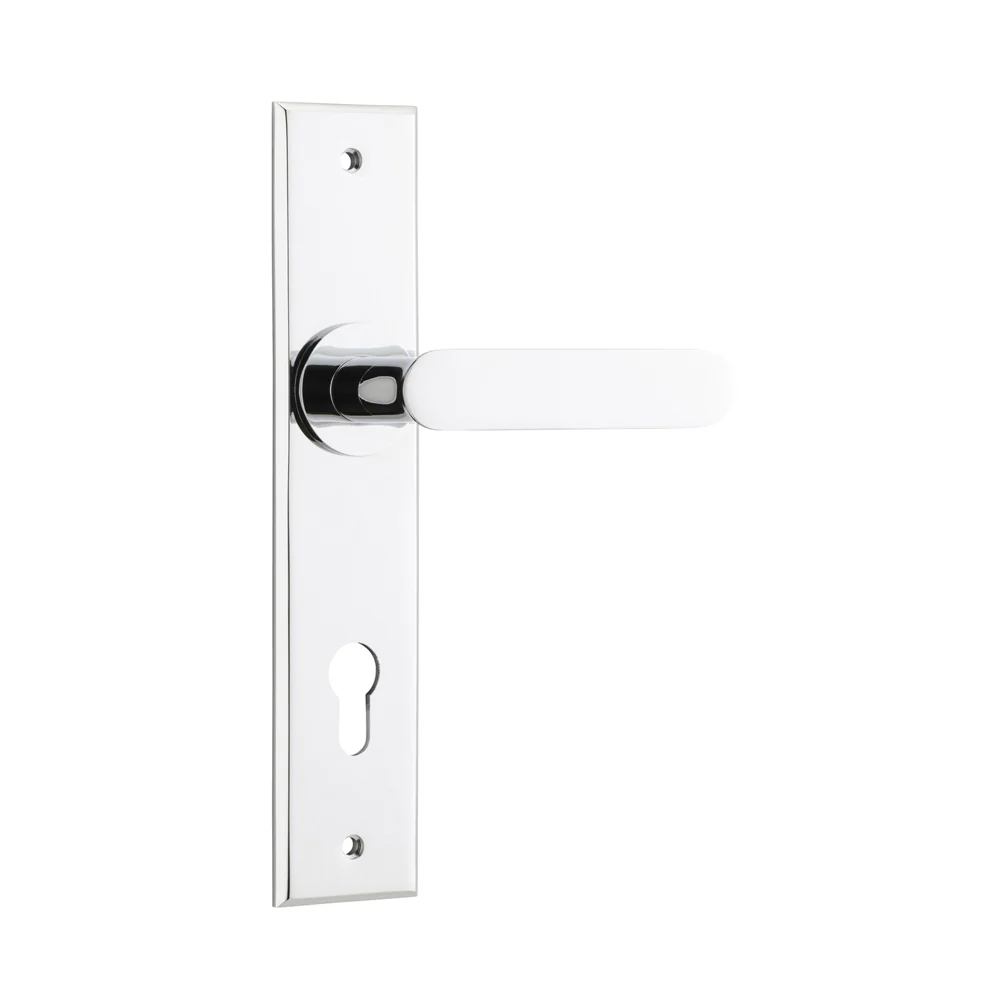 Iver Bronte Door Lever Handle on Chamfered Backplate Polished Chrome - Image 3