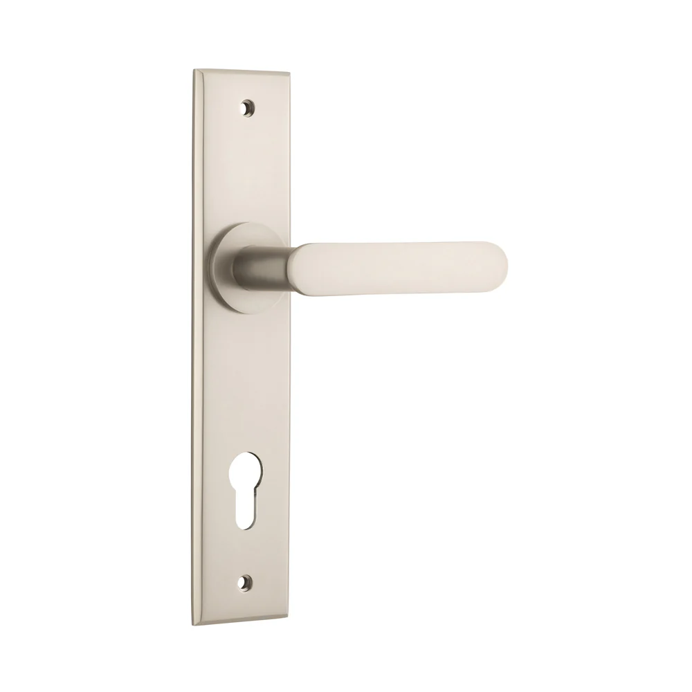 Iver Bronte Door Lever Handle on Chamfered Backplate Satin Nickel - Image 4