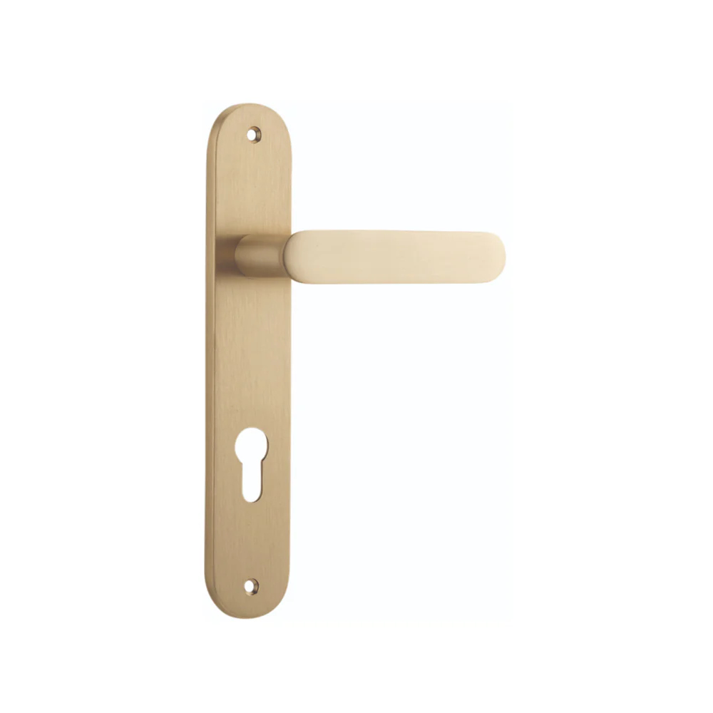 Iver Bronte Door Lever Handle on Oval Backplate Brushed Brass - Image 5