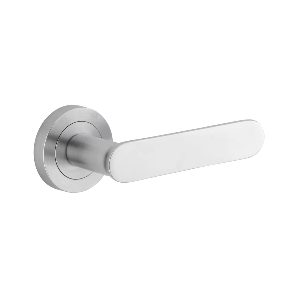 Iver Bronte Door Lever on Round Rose Passage - Image 8