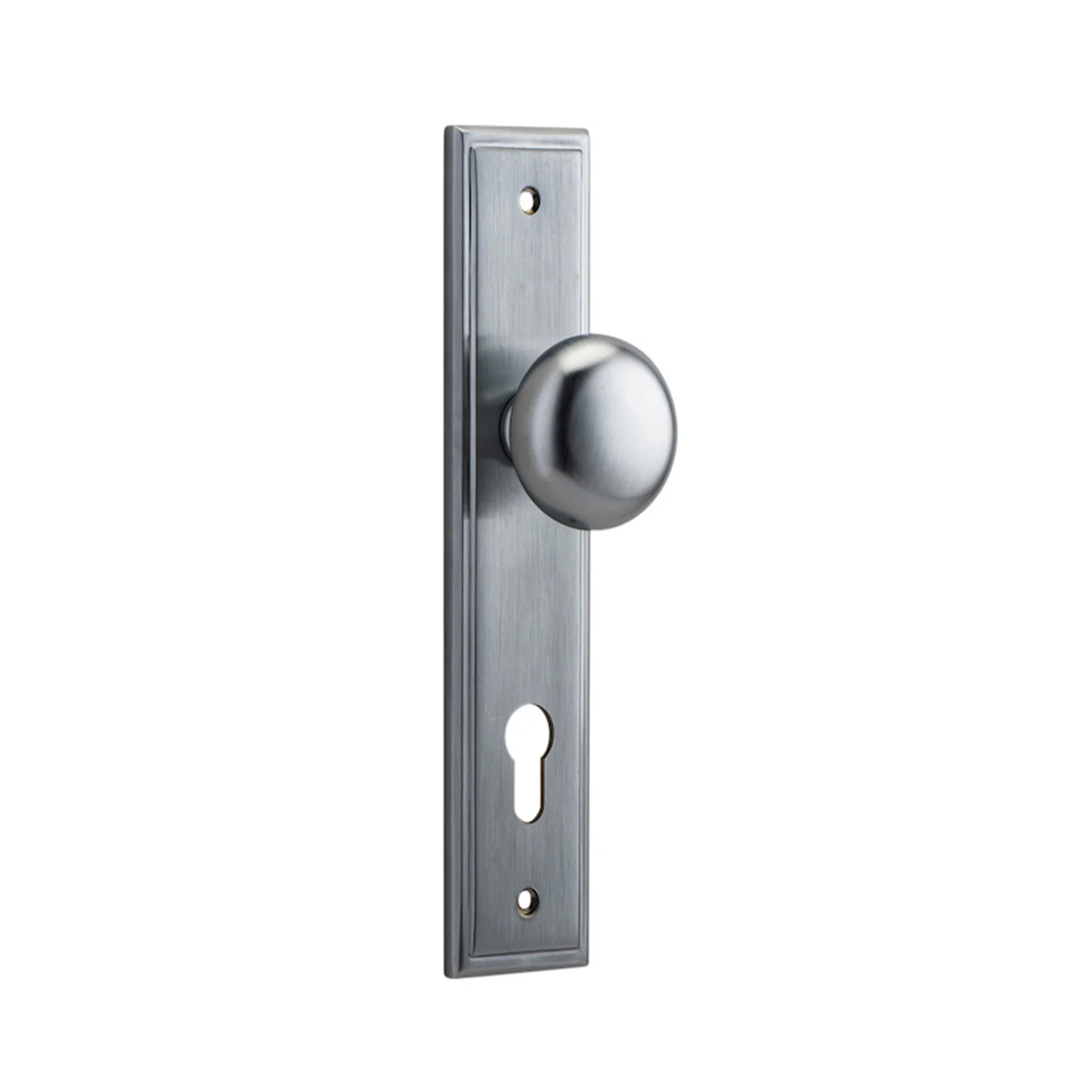 Iver Cambridge Door Knob on Stepped Backplate Brushed Chrome - Image 3