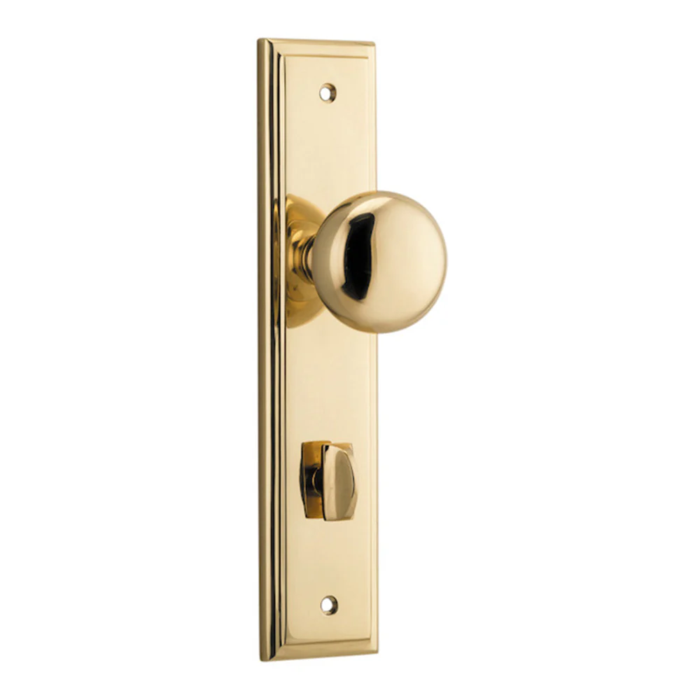 Iver Cambridge Door Knob on Stepped Backplate Polished Brass - Image 6