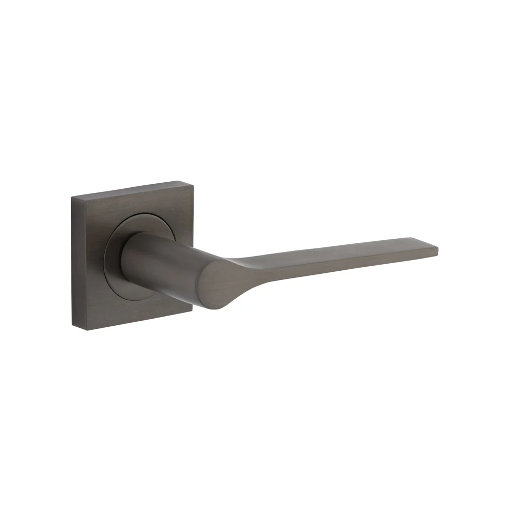 Iver Como Door Lever Handle on Square Rose Passage - Image 5