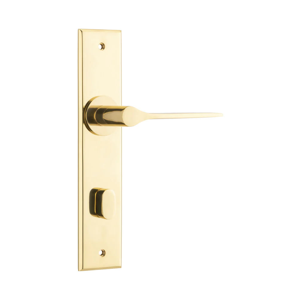 Iver Como Door Lever Handle on Chamfered Backplate Polished Brass - Image 4