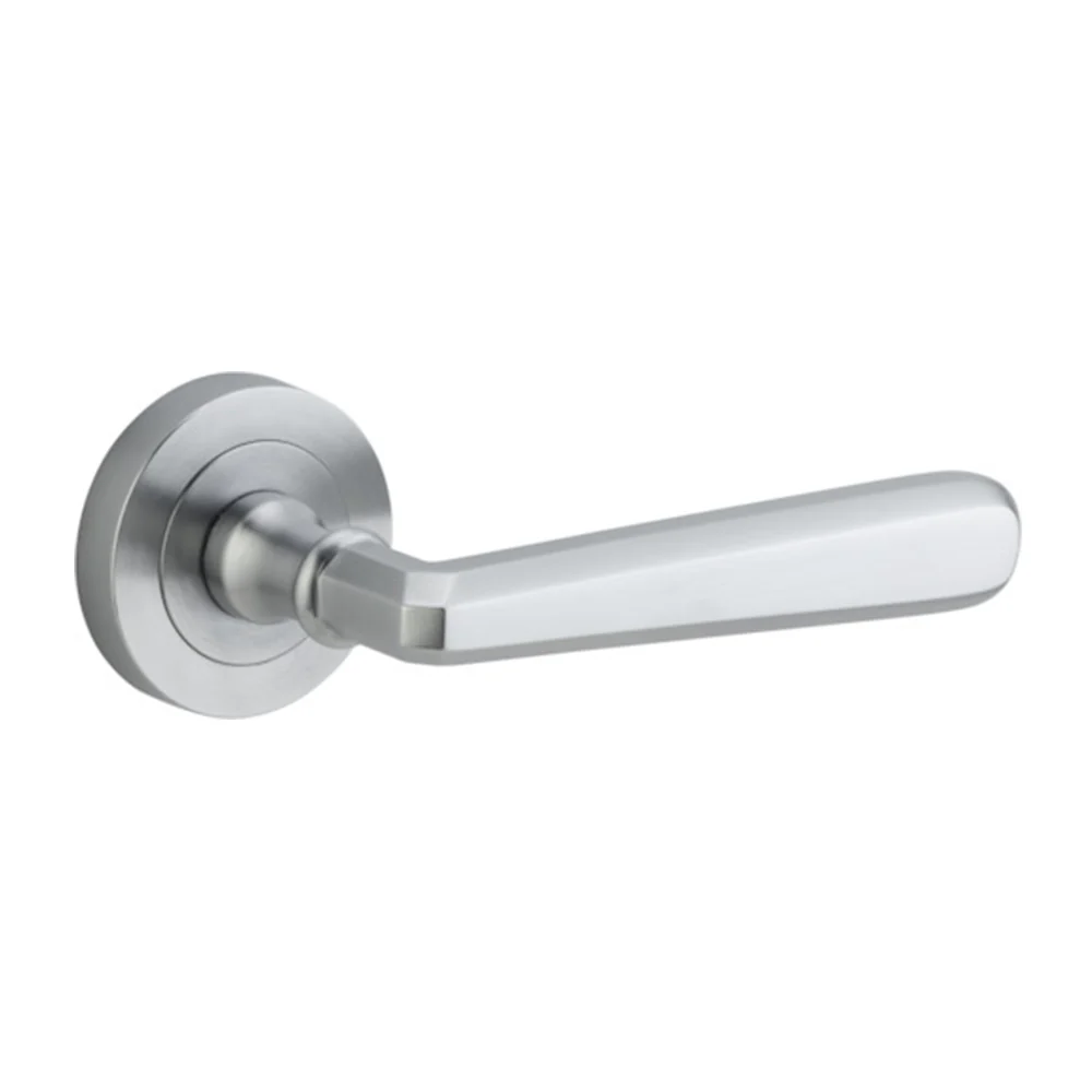Iver Copenhagen Door Lever Handle on Round Rose - Image 8