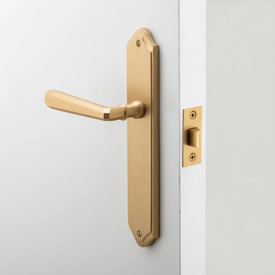 Iver Copenhagen Door Lever Handle on Shouldered Backplate Polished Chrome - Image 2