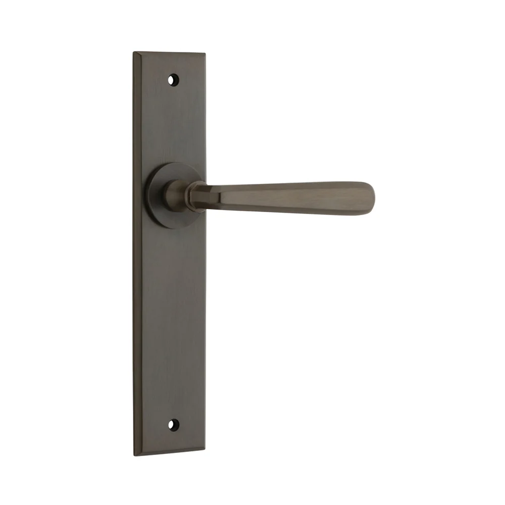 Iver Copenhagen Door Lever Handle on Chamfered Backplate Signature Brass - Image 2