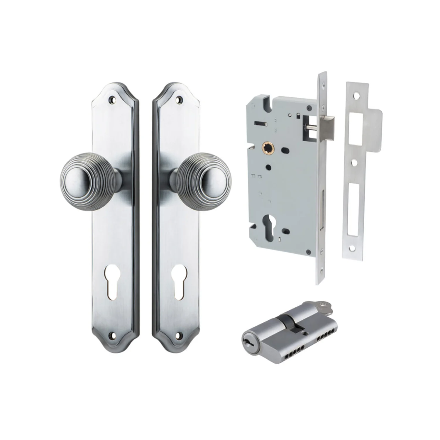Iver Guildford Door Knob on Shouldered Backplate Entrance Kit Key/Key - Image 5