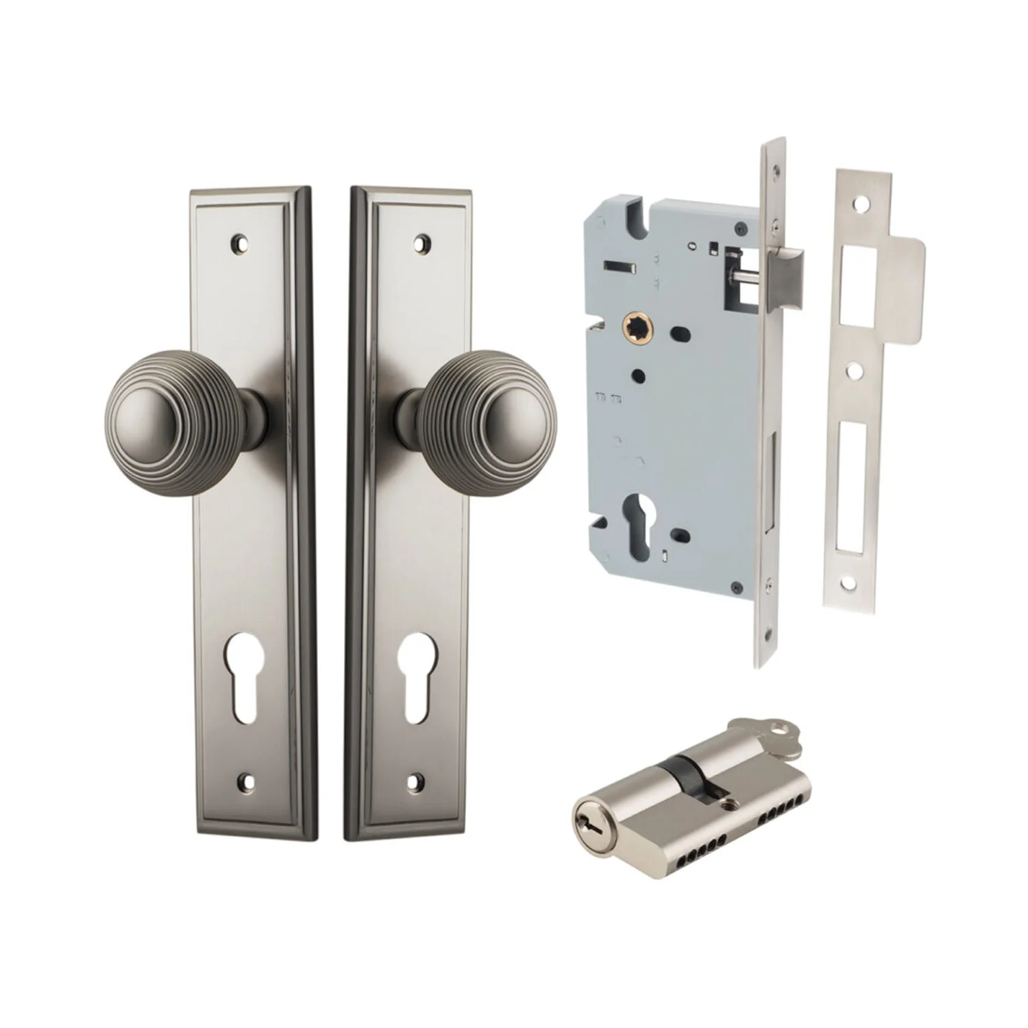 Iver Guildford Door Knob on Stepped Backplate Entrance Kit Key/Key - Available in Various Finishes - Image 12