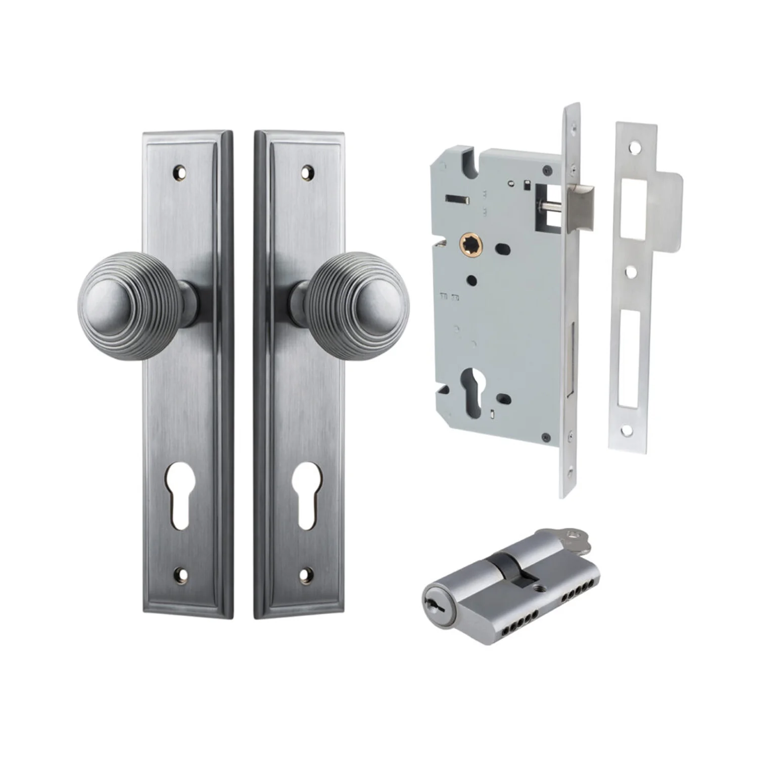 Iver Guildford Door Knob on Stepped Backplate Entrance Kit Key/Key - Available in Various Finishes - Image 6