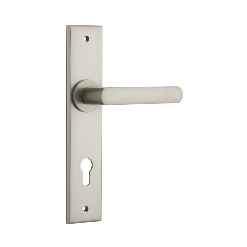 Iver Osaka Door Lever Handle on Chamfered Backplate Satin Nickel 14868P85 - Image 4