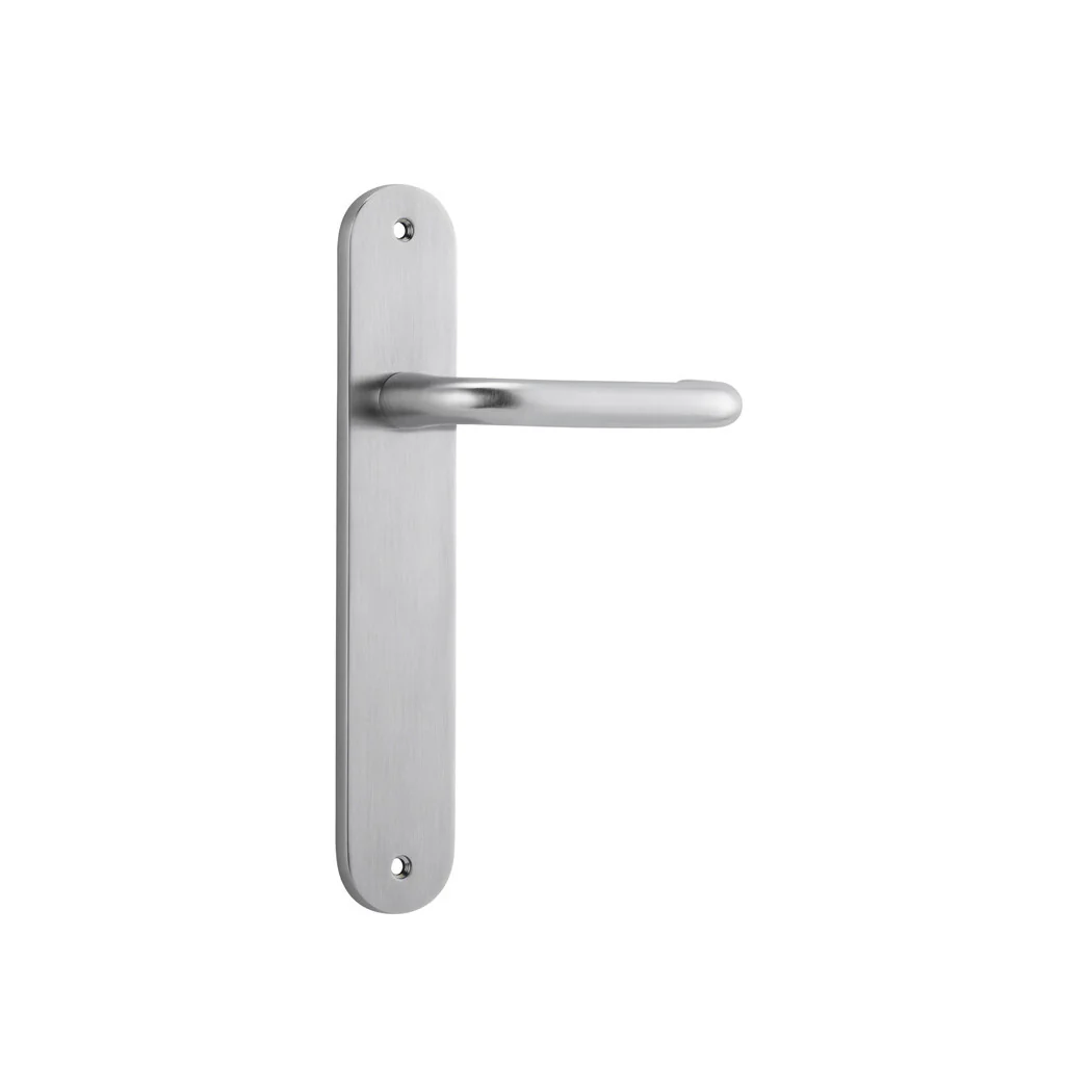 Iver Oslo Lever Door Handle on Oval Backplate Brushed Chrome - Image 2