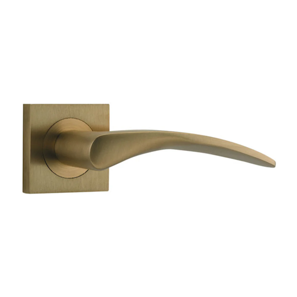 Iver Oxford Door Lever Handle on Square Rose - Image 6