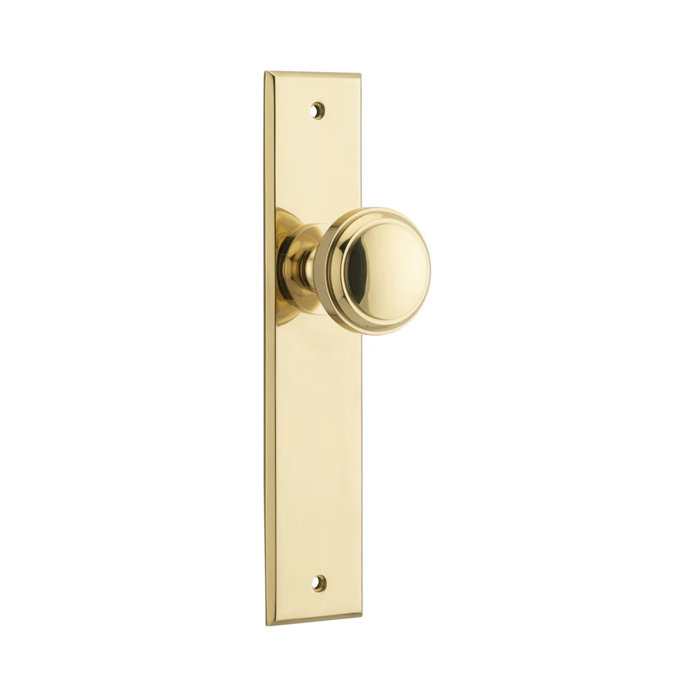 Iver Paddington Door Knob on Chamfered Backplate Polished Brass - Image 2
