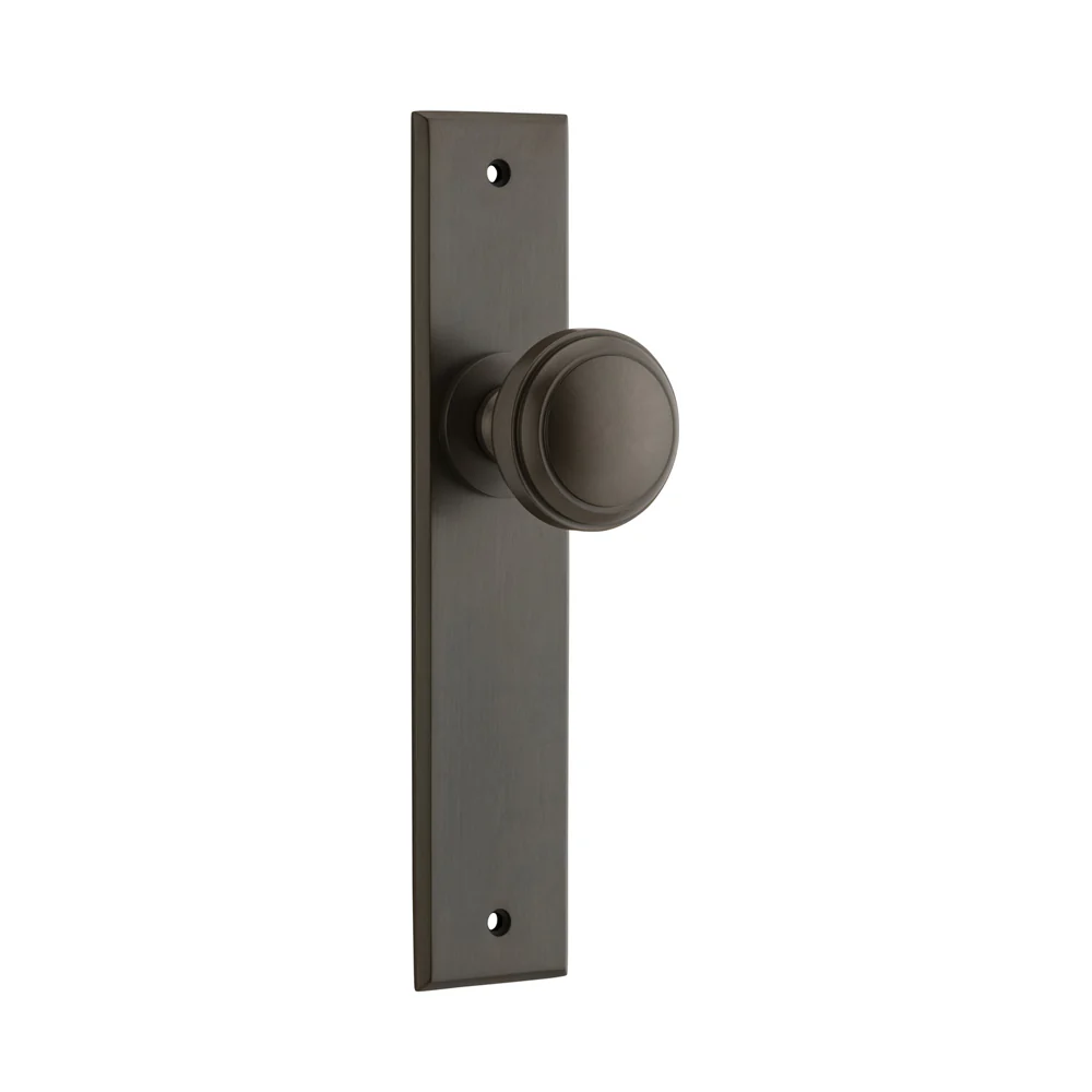 Iver Paddington Door Knob on Chamfered Backplate Signature Brass - Image 3