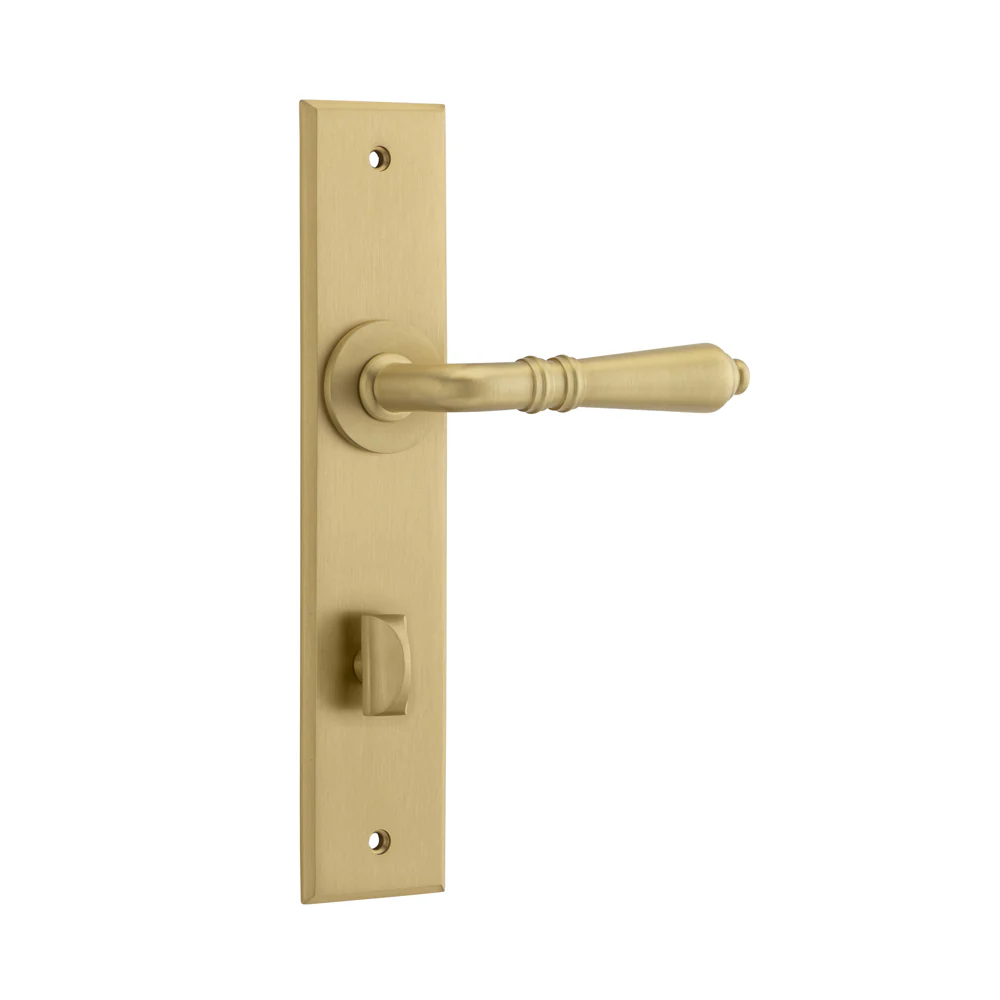 Iver Sarlat Door Lever Handle on Chamfered Backplate Brushed Brass - Image 5