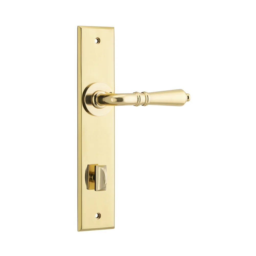 Iver Sarlat Door Lever Handle on Chamfered Backplate Polished Brass - Image 5