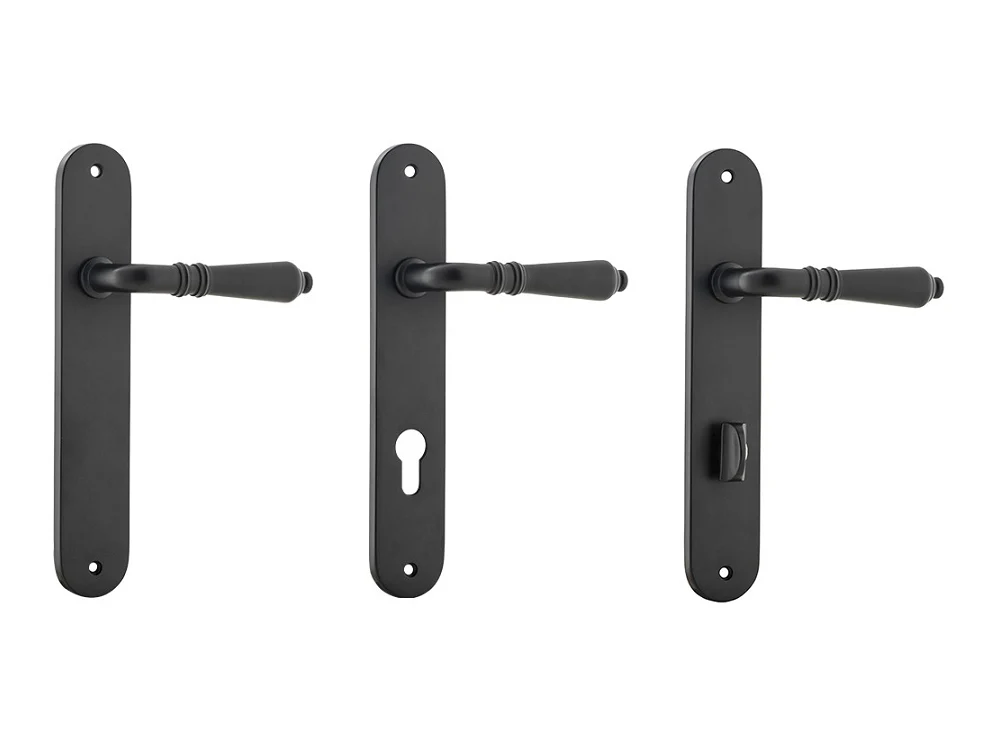 Iver Sarlat Door Lever Handle on Oval Backplate Matt Black