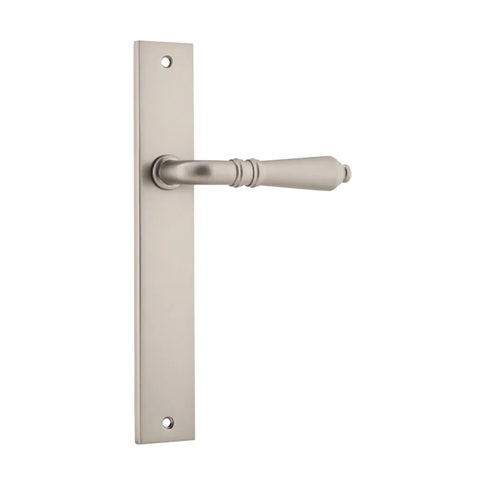 Iver Sarlat Door Lever Handle on Rectangular Backplate Satin Satin Nickel - Image 4