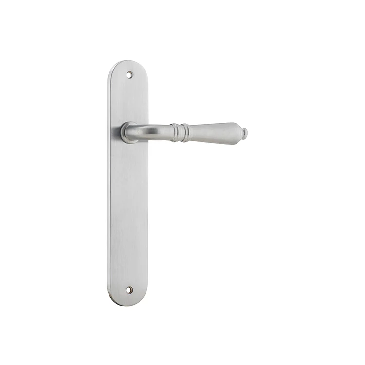 Iver Sarlat Lever Door Handle on Oval Backplate Brushed Chrome - Image 2