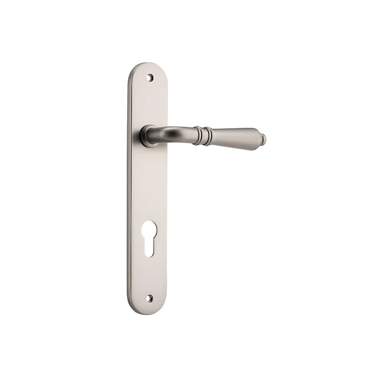 Iver Sarlat Lever Door Handle on Oval Backplate Satin Nickel - Image 5