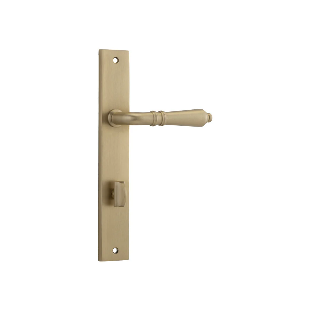 Iver Sarlat Lever Door Handle on Rectangular Backplate Brushed Brass - Image 4