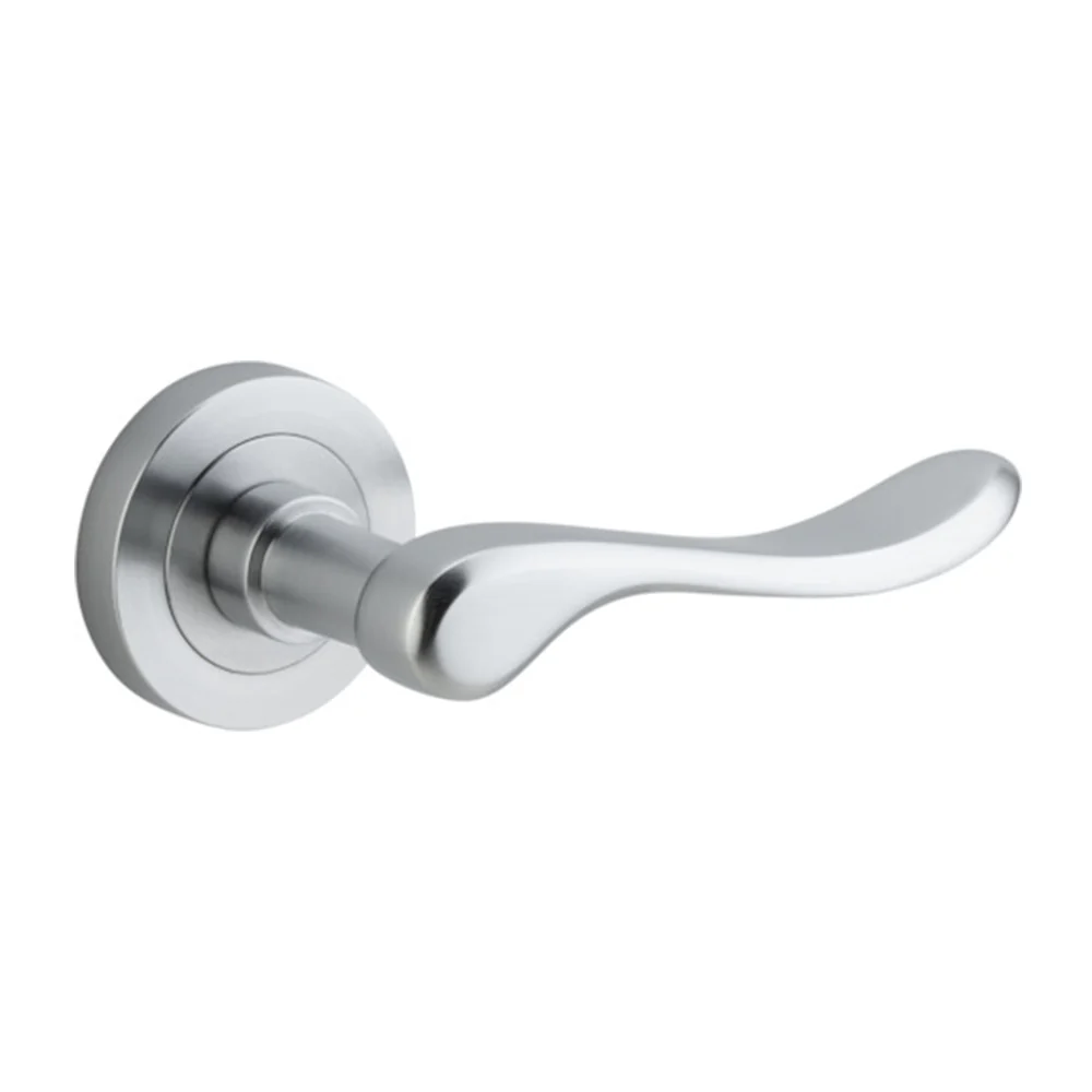 Iver Stirling Door Lever Handle on Round Rose - Image 7