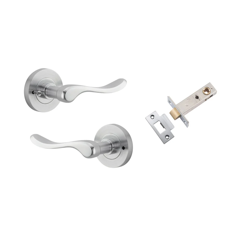 Iver Stirling Door Lever Handle on Round Rose Inbuilt Privacy - Image 6