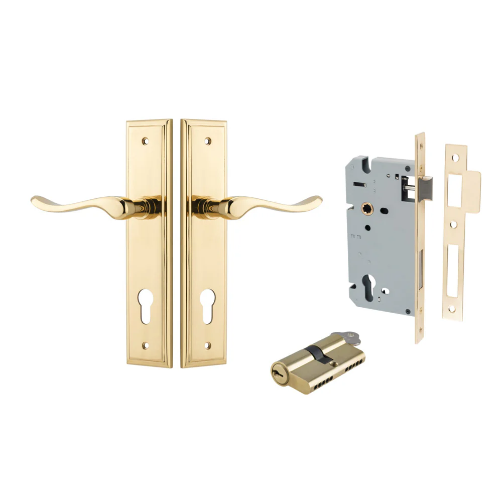 Iver Stirling Door Lever Handle on Stepped Backplate Entrance Kit Key/Key - Image 10