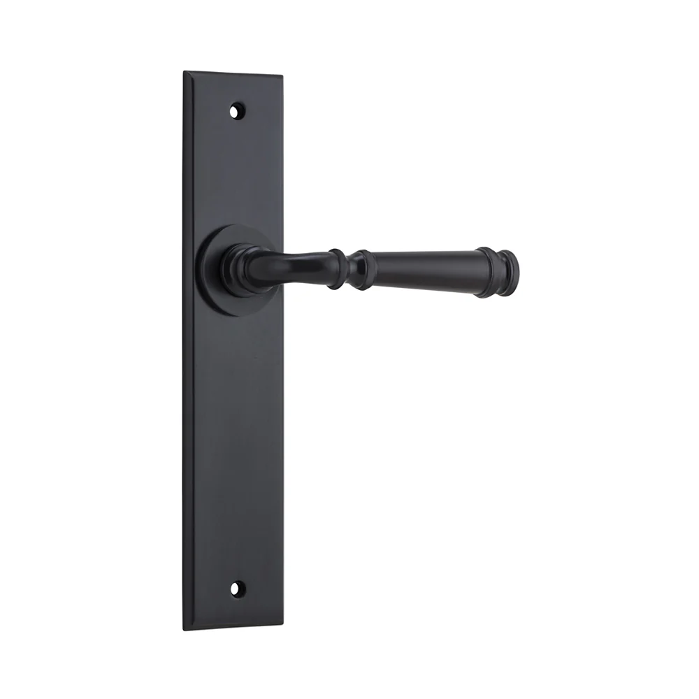 Iver Verona Door Lever Handle on Chamfered Backplate Matt Black - Image 3