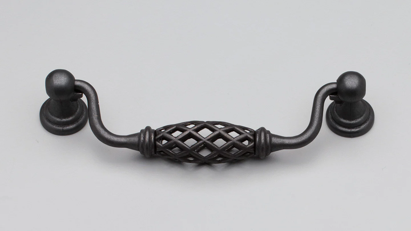Kethy Cabinet Handle HT650 Hampton Bingley Drop Die-cast Zinc - Image 3