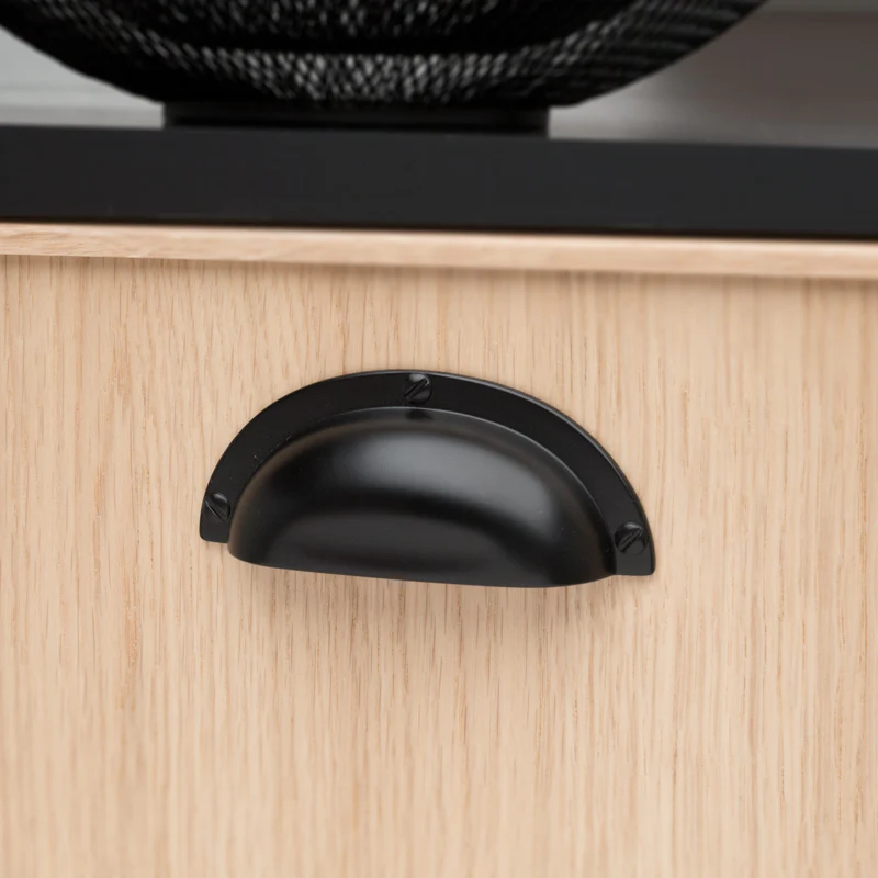 Kethy D369 Traditional Shell Cabinet Handle - Available in Various Finishes - Image 3