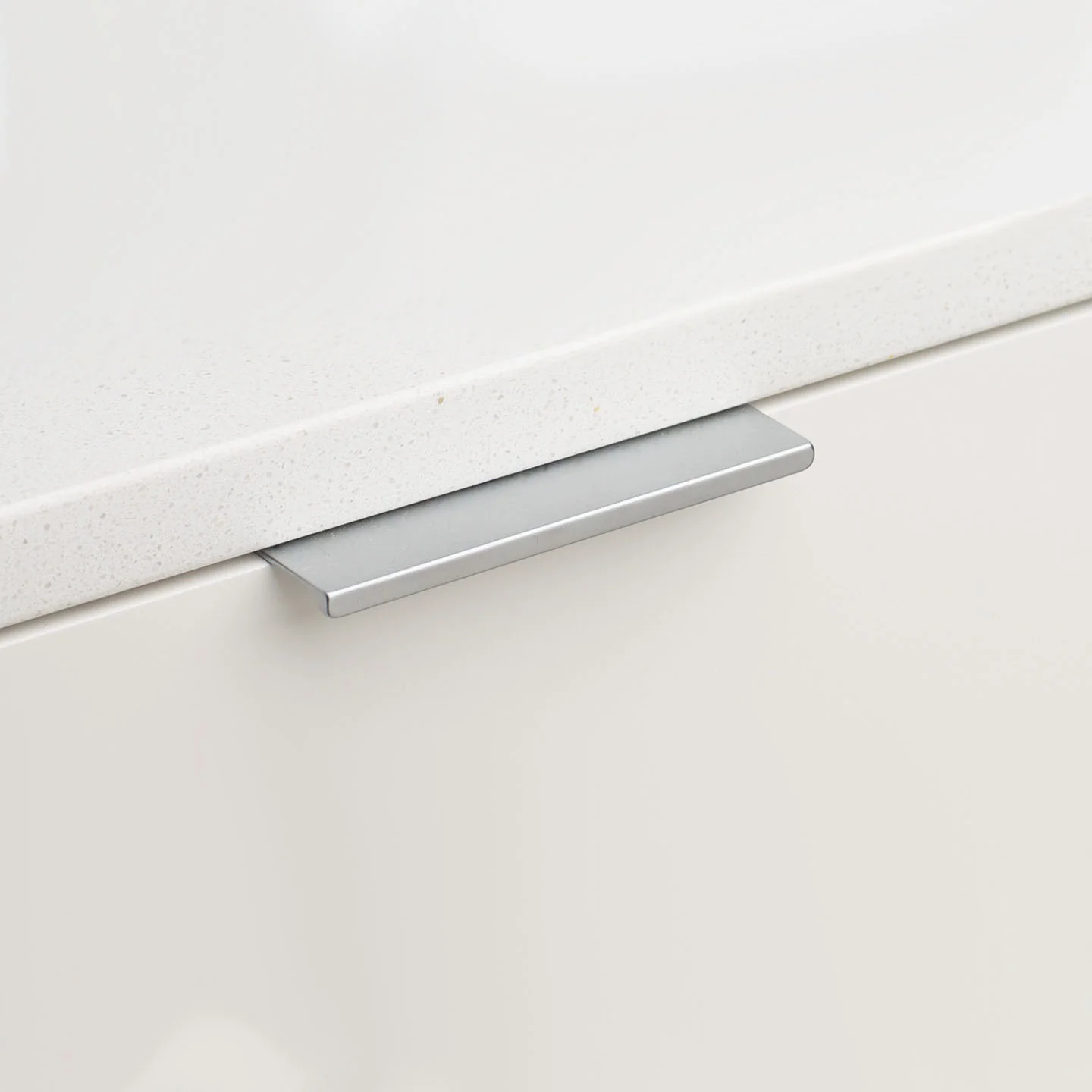 Kethy Edge Pull DL408 - Image 5