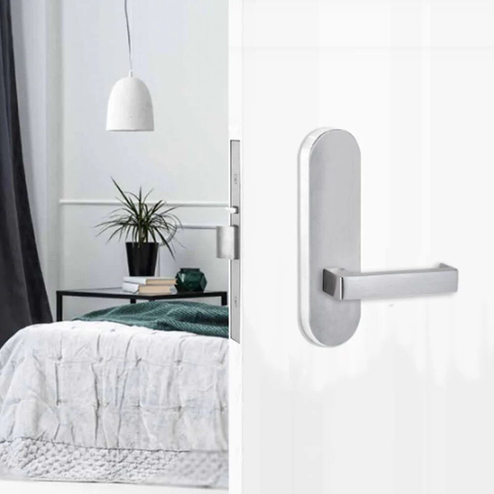 Lockwood Door Handle Round End Plate With 142 Lever Satin Chrome 2805/142SC - Image 2
