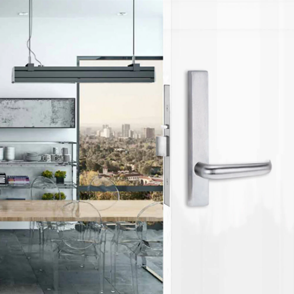 Lockwood Door Handle Square End Plate With 180 Lever Satin Chrome 4805/180SC - Image 3