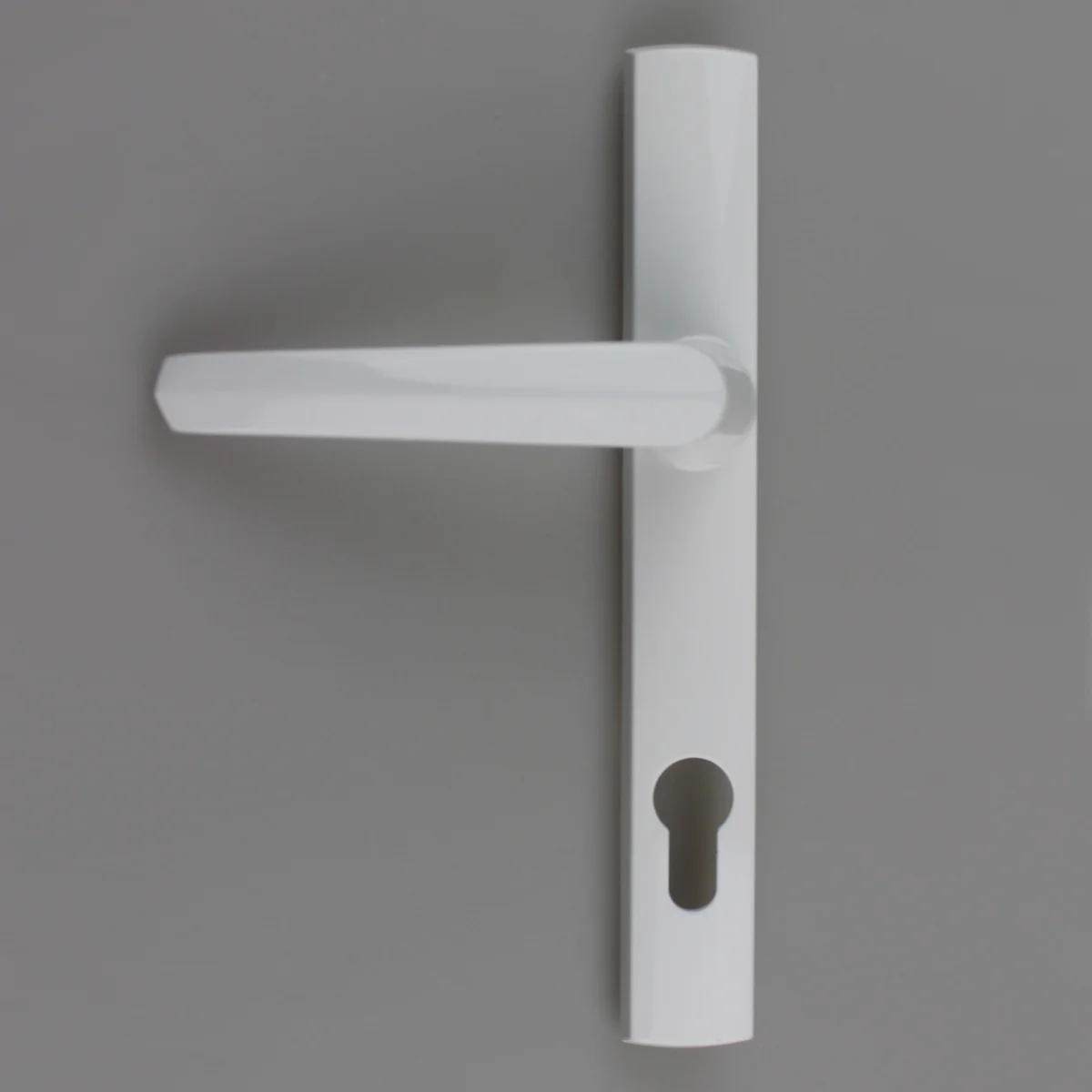 Lockwood Palladium Door Handle Aria Lever On Long Plate White PL4/85/27/PPCWHITE - Image 3