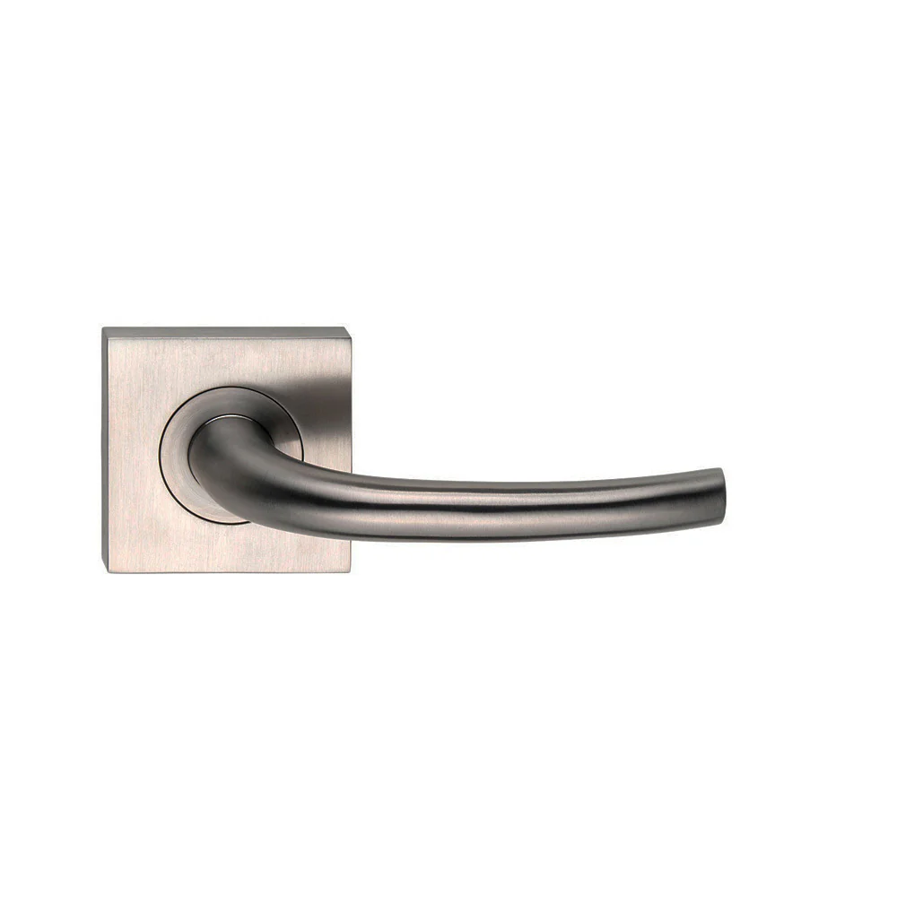 Madinoz L32Z Coastal Door Lever Handle on Square Rose - Image 4