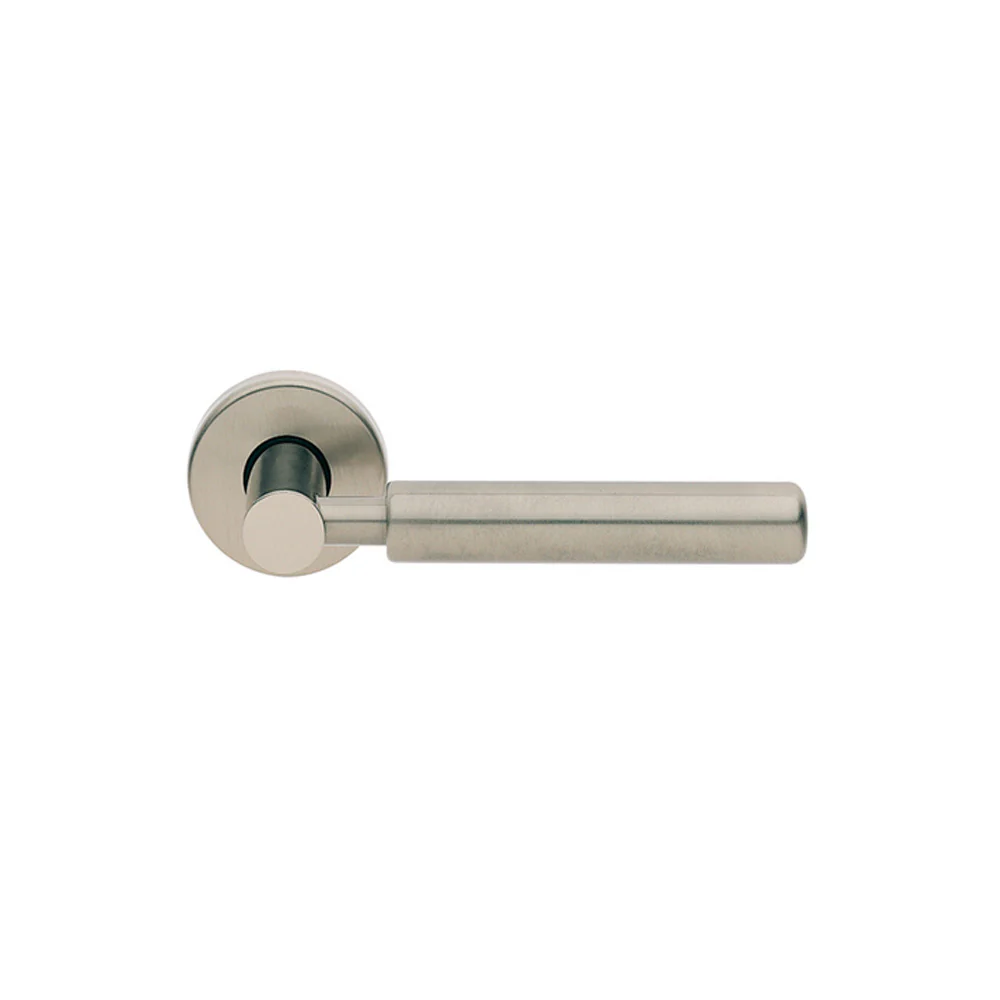 Manital Amleto Door Handle Lever Set on Round Rose Passage - Available in Various Finishes - Image 4
