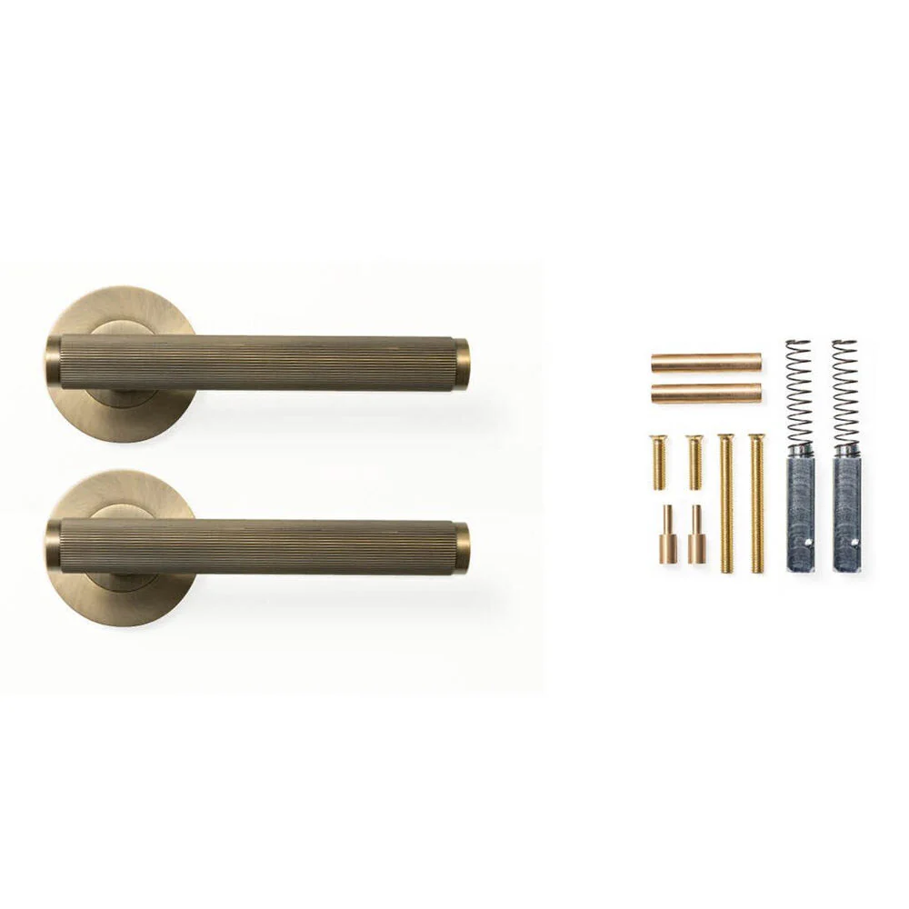 Momo Bellevue Lined Door Lever Handle on Round Rose - Available in Various Finishes - Image 5