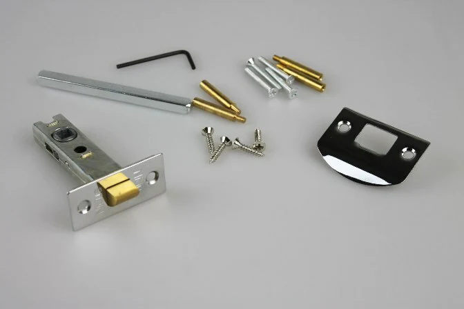 Nidus Door Handle Mediterranean Metro Square Passage Lever Set Polished Chrome - Image 4