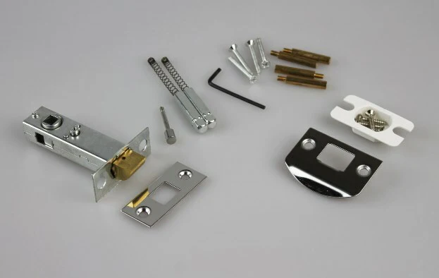 Nidus Door Handle Mediterranean Metro Square Privacy Lever Set Polished Chrome - Image 4