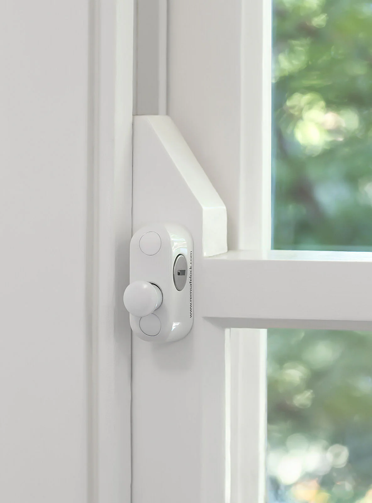 Remsafe Window Multi Bolt - Available in Black and White - Image 2