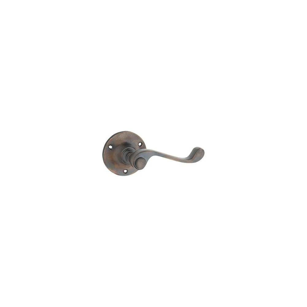 Tradco Milton Lever Door Handle on Round Rose - Image 2