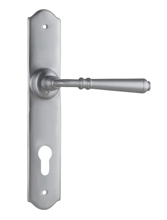 Tradco Reims Lever Door Handle on Long Backplate Satin Chrome - Image 2